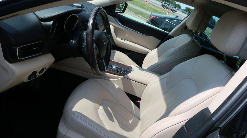 2017 Maserati Levante Base