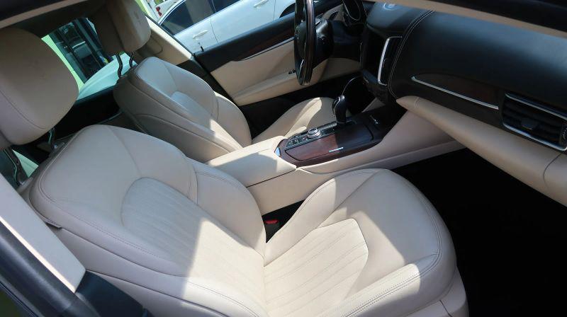 2017 Maserati Levante Base