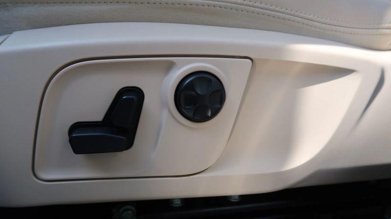 2017 Maserati Levante Base