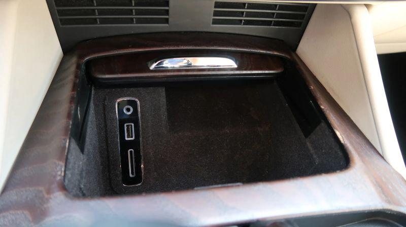 2017 Maserati Levante Base