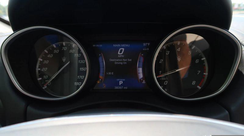 2017 Maserati Levante Base
