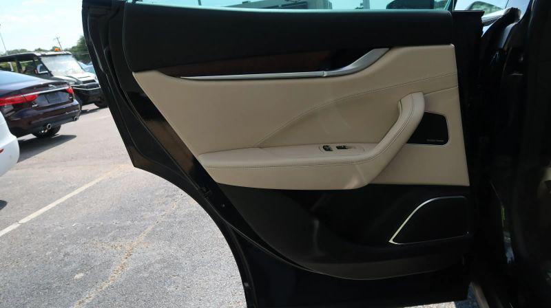 2017 Maserati Levante Base