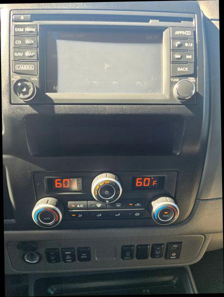 2017 Nissan 3500 SL V8