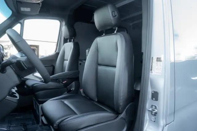 2026 Mercedes-Benz Sprinter 2500 Standard Roof 4-Cyl Diesel