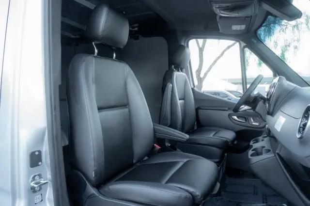 2026 Mercedes-Benz Sprinter 2500 Standard Roof 4-Cyl Diesel