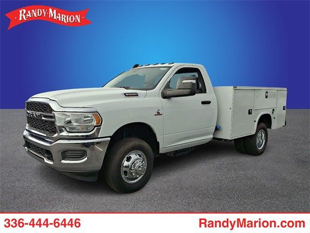 2023 RAM Ram 3500 Chassis Cab RAM 3500 TRADESMAN CHASSIS REGULAR CAB 4X4 60 CA