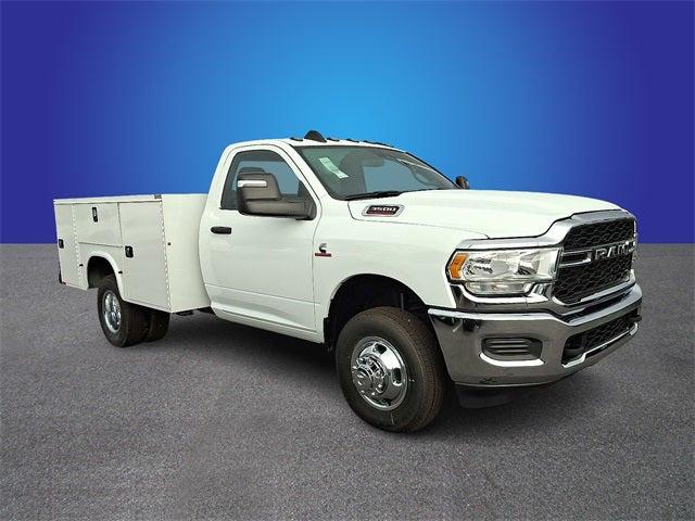 2023 RAM Ram 3500 Chassis Cab RAM 3500 TRADESMAN CHASSIS REGULAR CAB 4X4 60 CA