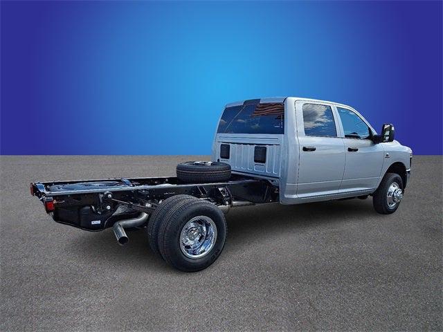 2026 RAM Ram 3500 Chassis Cab RAM 3500 TRADESMAN CREW CAB CHASSIS 4X4 60 CA 2026 RAM Ram 3500 Chassis Cab RAM 3500 TRADESMAN CREW CAB CHASSIS 4X4 60 CA