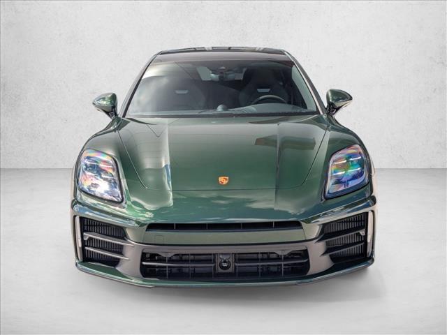2026 Porsche Panamera 4