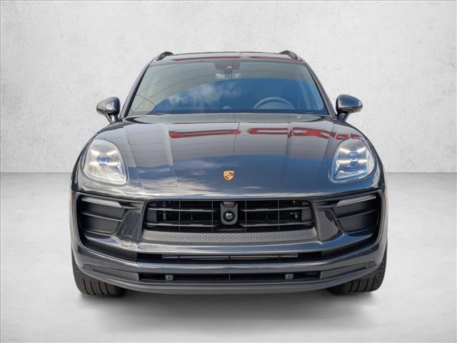 2026 Porsche Macan AWD