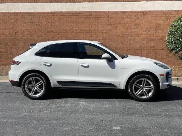 2021 Porsche Macan Base AWD 4dr SUV