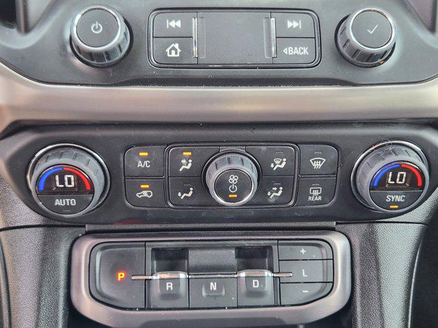 2022 GMC Acadia AWD AT4