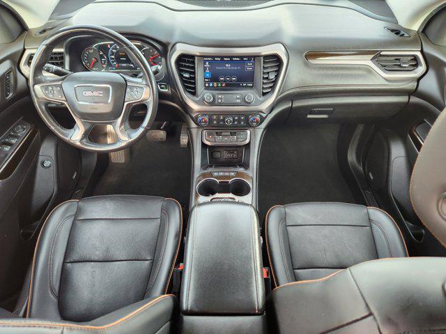 2022 GMC Acadia AWD AT4