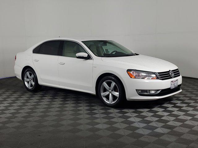 2015 Volkswagen Passat 1.8T Limited Edition