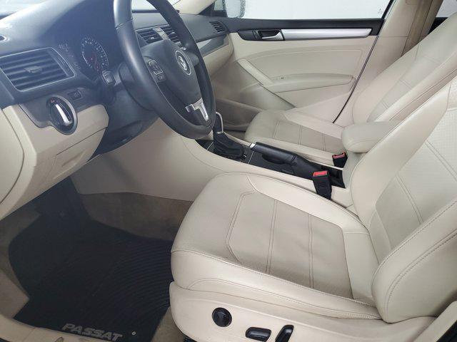 2015 Volkswagen Passat 1.8T Limited Edition