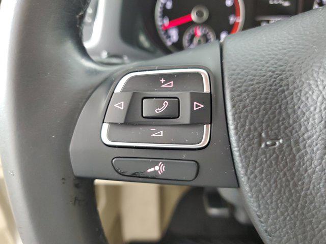2015 Volkswagen Passat 1.8T Limited Edition