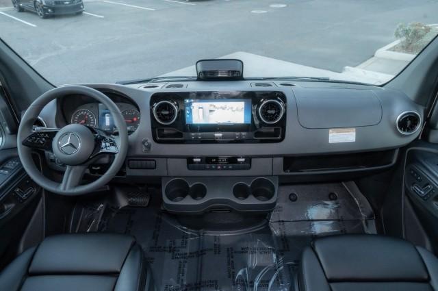 2026 Mercedes-Benz Sprinter Crew Van High Roof 4-Cyl Diesel HO