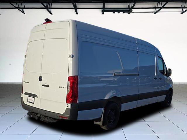2026 Mercedes-Benz Sprinter 2500 High Roof 4-Cyl Diesel