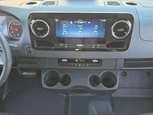 2026 Mercedes-Benz Sprinter 2500 High Roof 4-Cyl Diesel