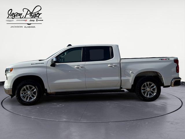 2023 Chevrolet Silverado 1500 4WD Crew Cab Standard Bed LT