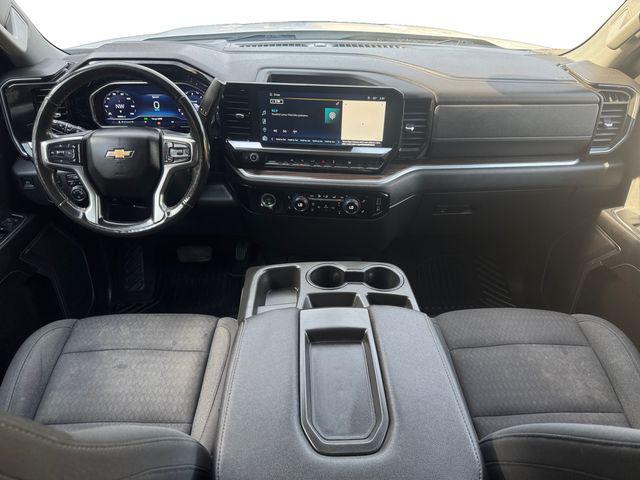 2023 Chevrolet Silverado 1500 4WD Crew Cab Standard Bed LT