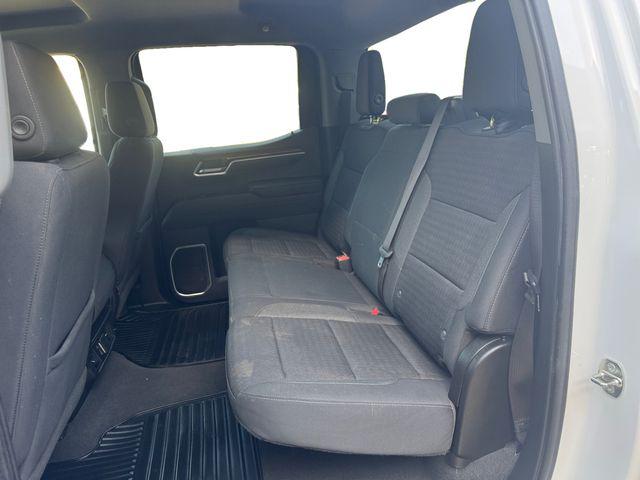 2023 Chevrolet Silverado 1500 4WD Crew Cab Standard Bed LT