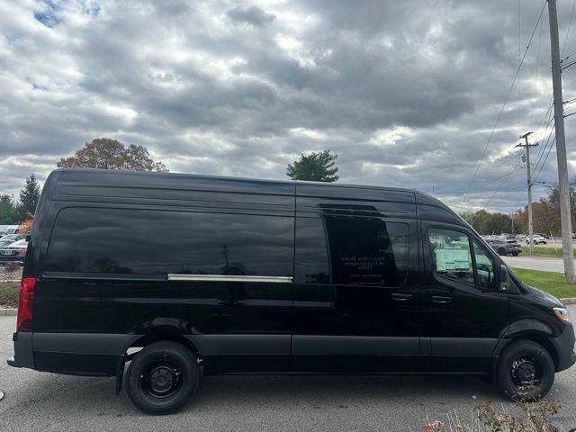 2026 Mercedes-Benz Sprinter Cargo Van High Roof 4-Cyl Diesel