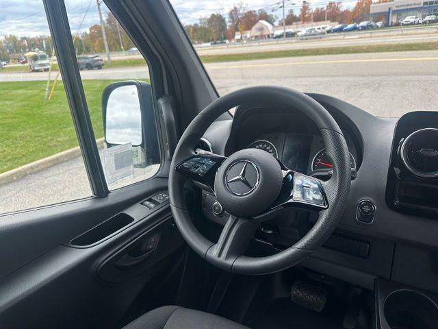 2026 Mercedes-Benz Sprinter Cargo Van High Roof 4-Cyl Diesel