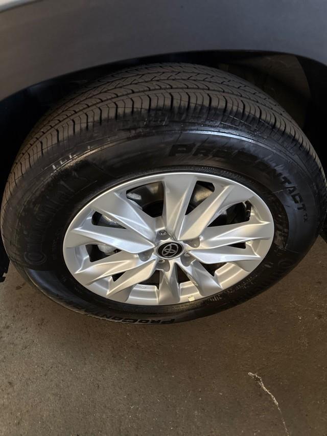 2026 Toyota Corolla Cross LE [10]