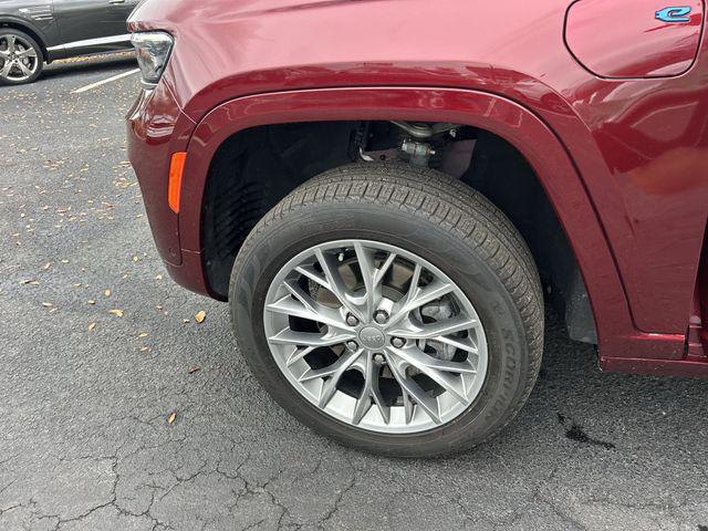 2024 Jeep Grand Cherokee Summit