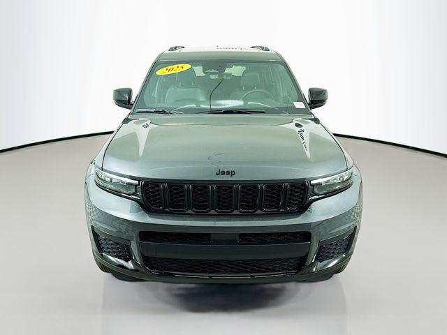 2025 Jeep Grand Cherokee GRAND CHEROKEE L ALTITUDE X 4X4 2025 Jeep Grand Cherokee GRAND CHEROKEE L ALTITUDE X 4X4