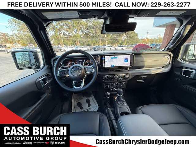 2026 Jeep Wrangler 4-Door Sahara 4x4