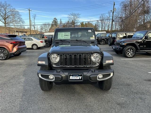 2026 Jeep Gladiator GLADIATOR SPORT 4X4