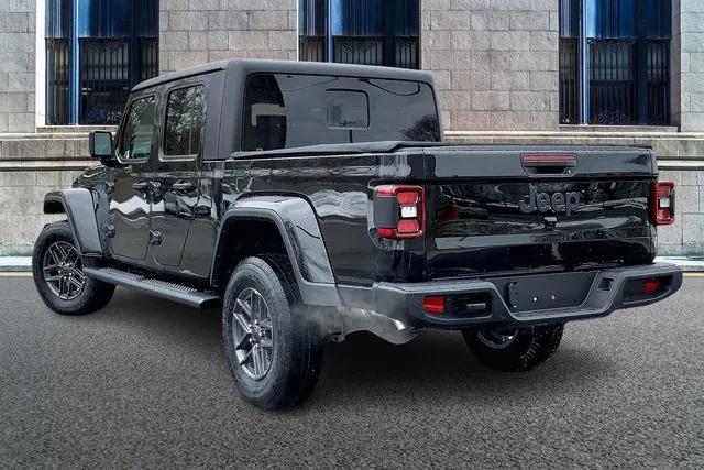 2026 Jeep Gladiator GLADIATOR SPORT S 4X4