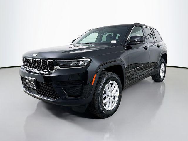 2025 Jeep Grand Cherokee GRAND CHEROKEE LAREDO X 4X4 2025 Jeep Grand Cherokee GRAND CHEROKEE LAREDO X 4X4