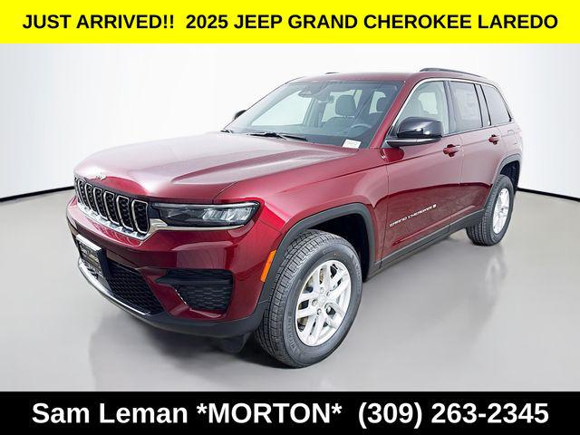 2025 Jeep Grand Cherokee GRAND CHEROKEE LAREDO X 4X4 2025 Jeep Grand Cherokee GRAND CHEROKEE LAREDO X 4X4