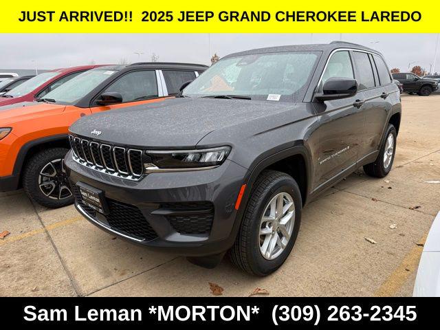 2025 Jeep Grand Cherokee GRAND CHEROKEE LAREDO X 4X4 2025 Jeep Grand Cherokee GRAND CHEROKEE LAREDO X 4X4