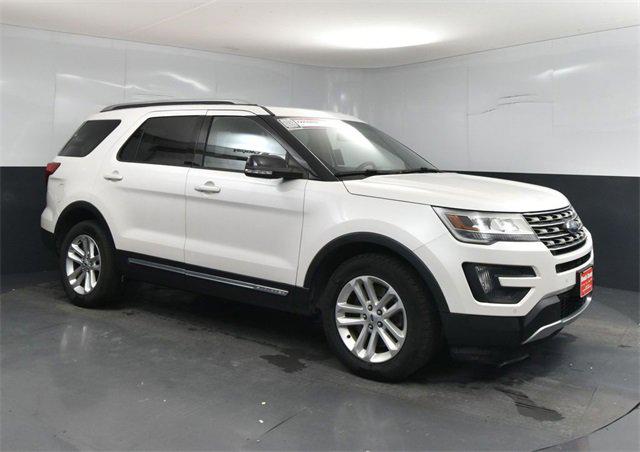 2016 Ford Explorer XLT 2016 Ford Explorer XLT