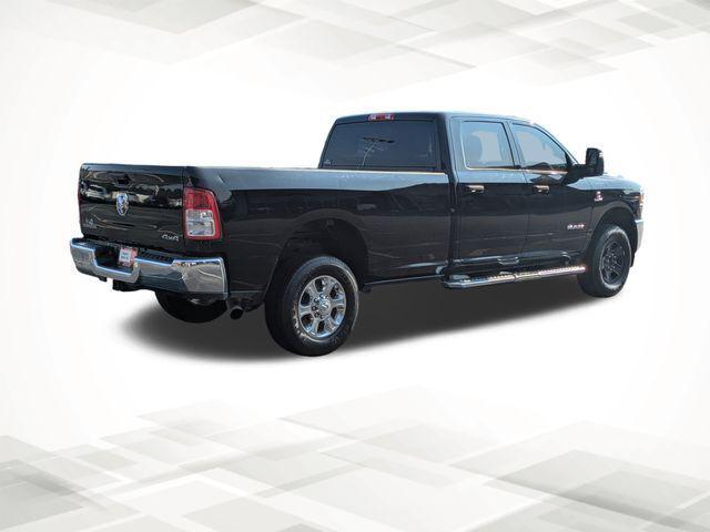 2023 RAM 2500 Big Horn Crew Cab 4x4 8 Box