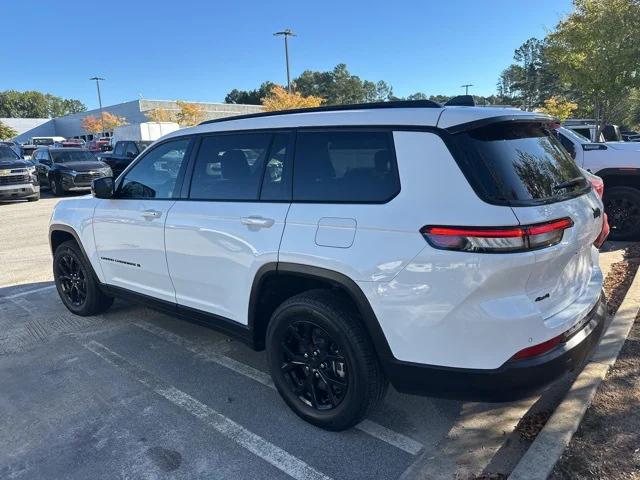 2024 Jeep Grand Cherokee L Altitude 4x4