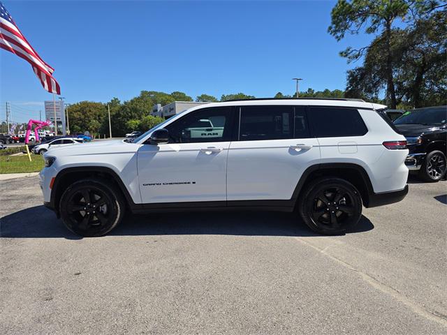 2023 Jeep Grand Cherokee L Altitude 4x4