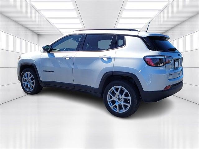 2025 Jeep Compass Latitude 4x4 2025 Jeep Compass Latitude 4x4