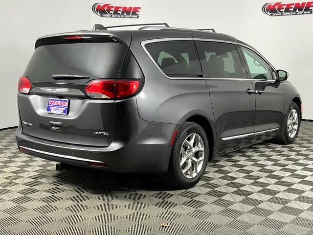 2017 Chrysler Pacifica Limited 2017 Chrysler Pacifica Limited