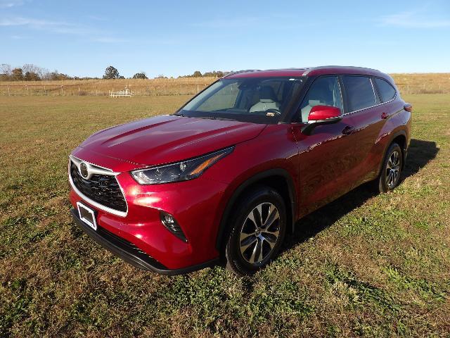 2023 Toyota Highlander Unknown
