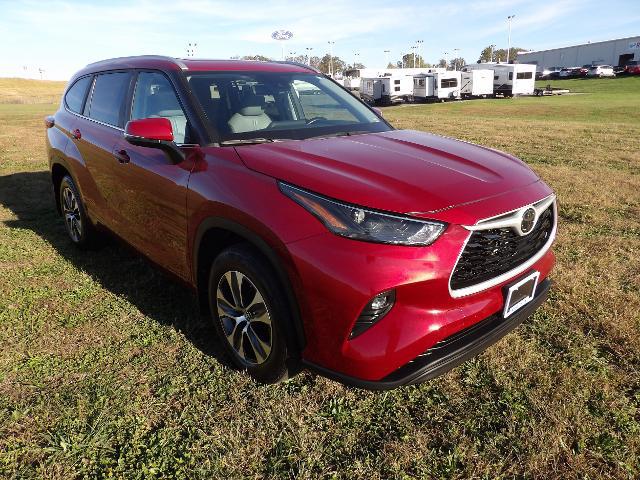 2023 Toyota Highlander Unknown