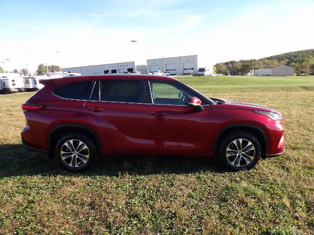2023 Toyota Highlander Unknown