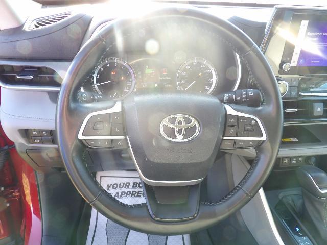2023 Toyota Highlander Unknown