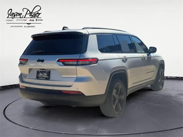 2023 Jeep Grand Cherokee L Altitude 4x2