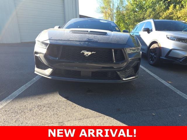 2024 Ford Mustang GT Premium Fastback
