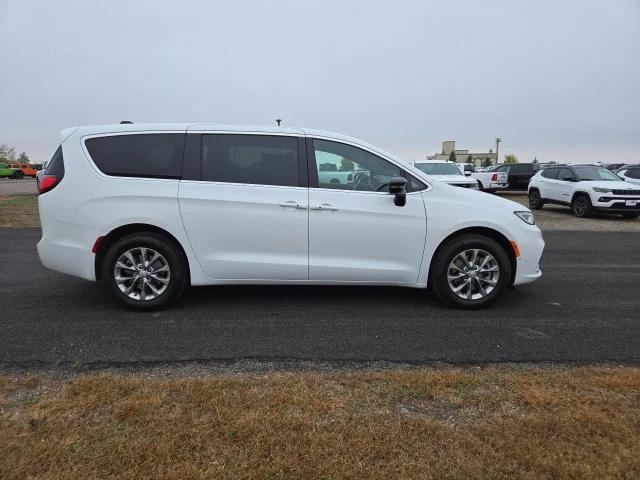 2026 Chrysler Pacifica PACIFICA SELECT AWD 2026 Chrysler Pacifica PACIFICA SELECT AWD